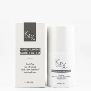 Das Bild zeigt ein Hautpflegeprodukt der Marke Krx Aesthetics mit dem Namen YouthPlex Face Lift Cream. Links ist die Produktverpackung zu sehen – eine weiße Box mit schwarzem Logo-Bereich und der Aufschrift „CLINICAL HOME CARE SYSTEM“. Rechts daneben steht die passende weiße Flasche im zylindrischen Design. Unter dem Produktnamen steht: „Face Lift Cream with 100% Volufiline™, Sederma France“. Die Verpackung und Flasche wirken schlicht, hochwertig und professionell – ideal für klinische oder kosmetische Anwendungen. Der Inhalt beträgt 50 g (2 oz.).