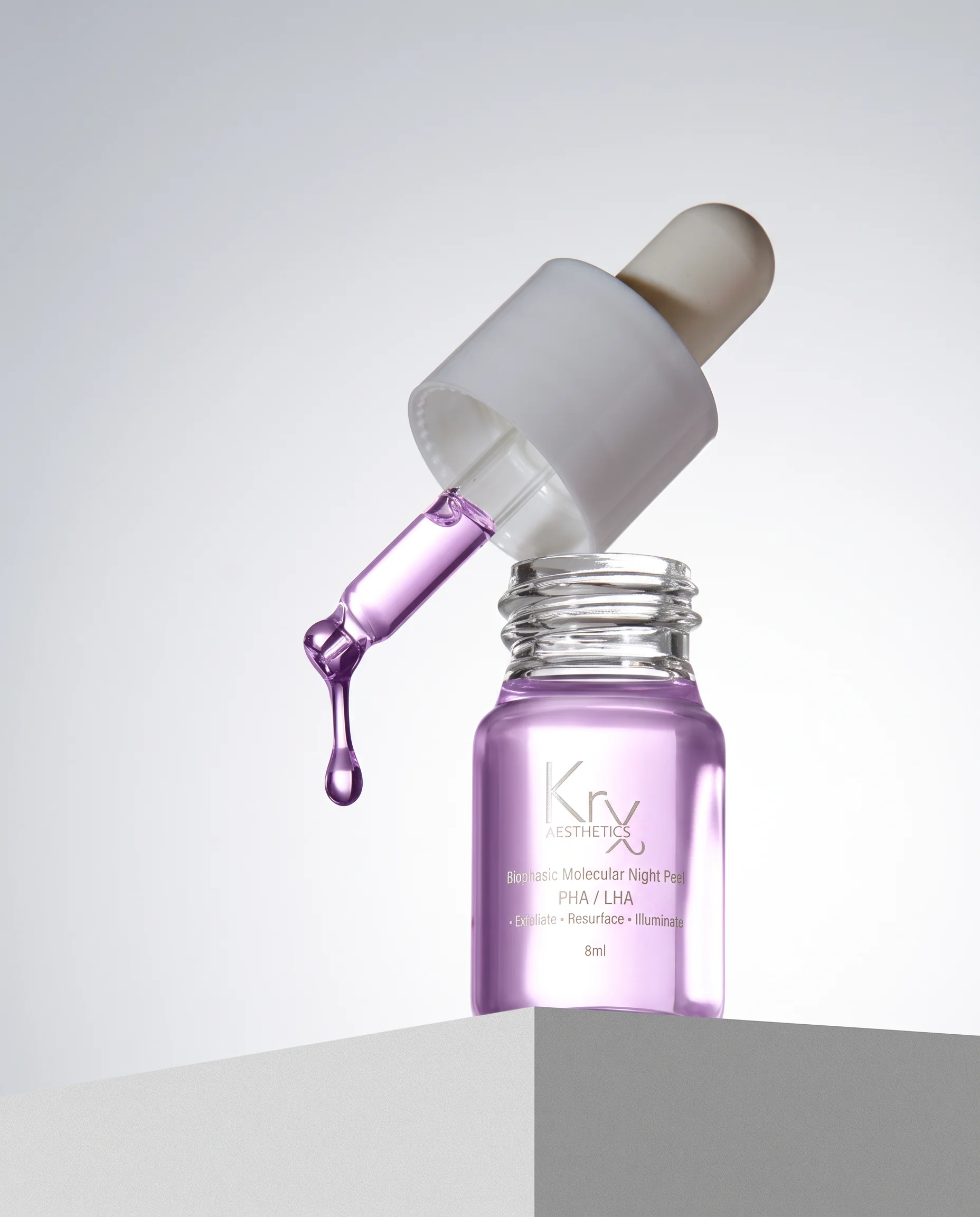 Produktdarstellung des KrX Biophase Molecular Night Peels